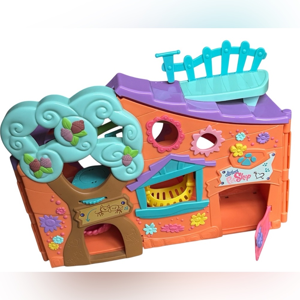 Littlest Pet Shop Clubhouse Treehouse Playset House